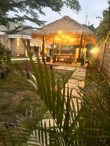 Zahrada ubytování Qwank Kuta Lombok