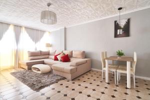 Posedenie v ubytovaní Fantástico apartamento junto a la estación