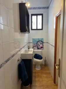Coliving Villa El Gago的一间浴室