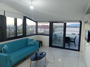 Χώρος καθιστικού στο Çeşme holiday homes
