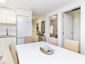 Dapur atau dapur kecil di Apartment El velero by Interhome