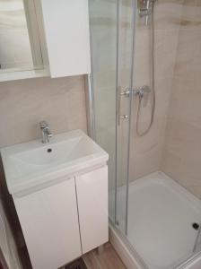 Koupelna v ubytování Apartments Ivo