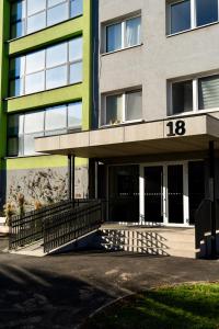 Budova, v ktorej sa apartmán nachádza