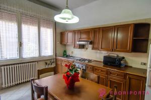 Kuchyňa alebo kuchynka v ubytovaní Incantevole Residenza Retro