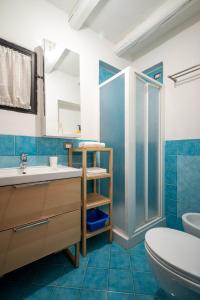 Ένα μπάνιο στο Caletta Nest 108 +40 φωτογραφίες