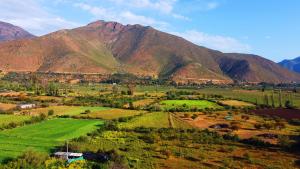 Landskap semula jadi dekat dengan lodge