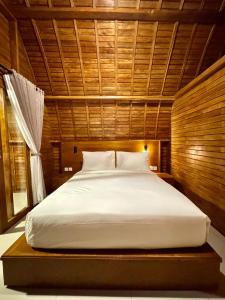 Postel nebo postele na pokoji v ubytování Ungasan Center Hostel
