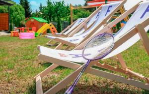 Κήπος έξω από το Amazing Home In Lubkowo With Wifi