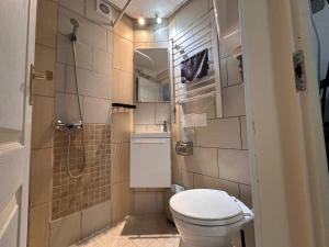 Erdei Mini Apartman 2016 Leányfalu, Virág utca 14 kép - 2
