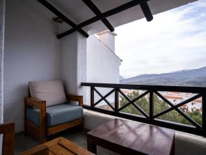 Nespecifikovaný výhled na hory nebo výhled na hory při pohledu z hotelu