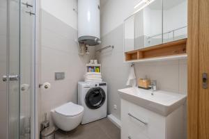 Kúpeľňa v ubytovaní Seifertova Apartments by Willstay