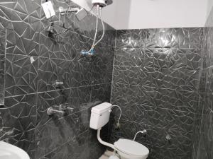 Gallery image of Family Hotel - Shiva Palace Hotel in Haridwār