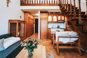 Posedenie v ubytovaní VisitZakopane Apartament Limba + 9 fotografií