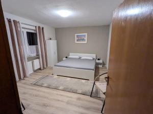 Postel nebo postele na pokoji v ubytování Zum alten Schusterhaus