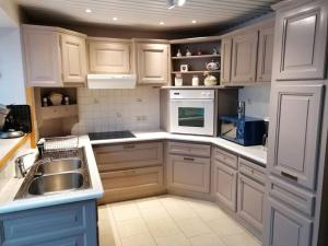 Gallery image of Au Petit Ry in Treignes
