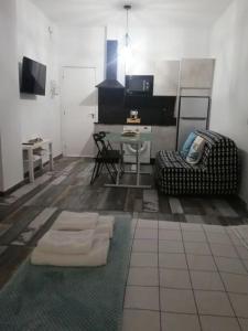 TV a/nebo společenská místnost v ubytování Modernos Apartamentos en Ciudad Jardín Córdoba