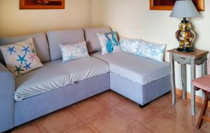 Posedenie v ubytovaní 1 Bedroom Nice Apartment In Cullera
