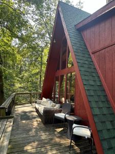 Budova, kde se chata nachází