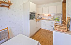 Φωτογραφία από το άλμπουμ του Stunning Apartment In Klink With Wifi σε Klink