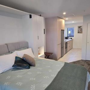 Kuchyň nebo kuchyňský kout v ubytování Bath Street Studios 102