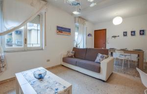 Χώρος καθιστικού στο Nice Apartment In Giardini Naxos +24 φωτογραφίες