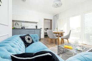 Kuchnia lub aneks kuchenny w obiekcie Apartament Glamour - 5 Mórz - Basen - SPA - Sauna