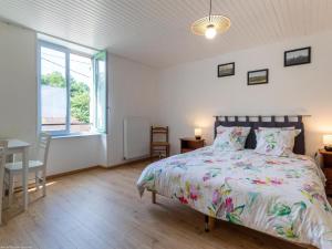 Φωτογραφία από το άλμπουμ του Maison rénovée à la campagne, jardin clos, animaux admis, vélos & parking privés - FR-1-583-335 σε Équevilley