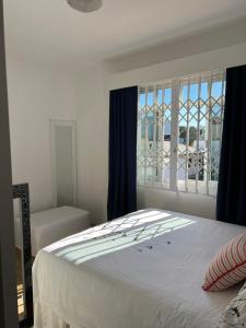 Recanto da dona Mida房間的床