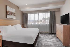 TV a/nebo společenská místnost v ubytování Best Western Plus Launceston + 37 fotografií