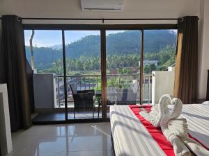 Ein allgemeiner Bergblick oder ein Berglick von der Ferienwohnung aus