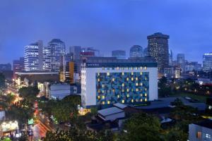 Nespecifikovaný výhled na destinaci Jakarta nebo výhled na město při pohledu z hotelu