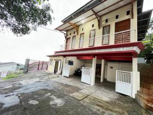 Gallery image of OYO 93422 Villa Tirto in Pasuruan +94 photos