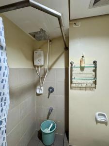 Koupelna v ubytování Modern & Cozy Homey Condo in Avida Riala Towers Cebu City IT Park T1