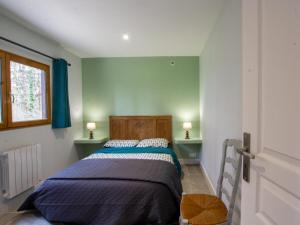 Gallery image of Chalet rustique avec terrasse et WiFi au cœur du Périgord Noir - FR-1-616-387 in Saint-Pompont +10 photos