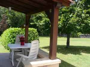 Zahrada ubytování Charmante maison près de Sarlat avec jardin et internet - FR-1-616-398