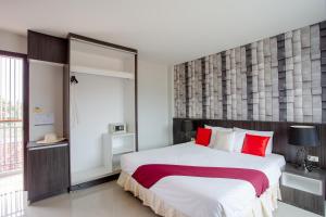 Postel nebo postele na pokoji v ubytování The Wings Boutique Hotels Krabi Ko Lanta + 175 fotografií