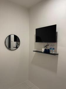 TV o dispositivi per l'intrattenimento presso TDOZE Hotel