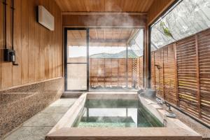 Fotografie z fotogalerie ubytování 中伊豆もみじ山荘 v destinaci Izu + 50 fotografií