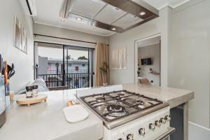 Η κουζίνα ή μικρή κουζίνα στο Bamboo Apartment