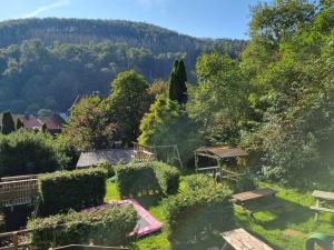 Galeriebild der Unterkunft Ferienwohnung-Klein-Holland-Harz-4-Personen-mit-umfangreichen-Freizeiteinrichtungen-im-Innen-und-Aussenbereich-im-attraktiven-Harz in Herzberg am Harz