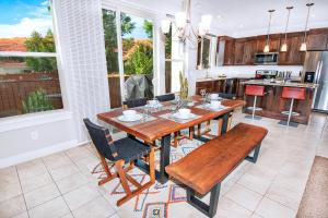 Kuchyň nebo kuchyňský kout v ubytování Entrada at Moab 624