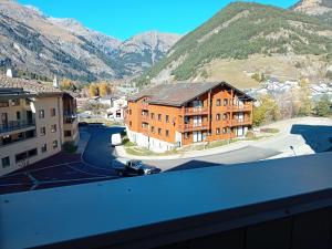 Nespecifikovaný výhled na hory nebo výhled na hory při pohledu z apartmánu + 4 fotografie