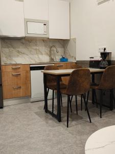 Kuchyň nebo kuchyňský kout v ubytování Apartamento Cervantes 2