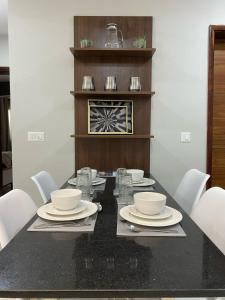 Φωτογραφία από το άλμπουμ του Cozy 2 bedroom app- Aquaview σε Bijilo