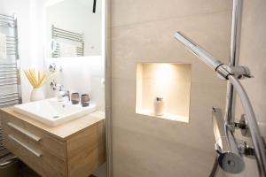 Ein Badezimmer in der Unterkunft Bismarckstraße 27