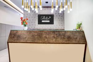 Φωτογραφία από το άλμπουμ του Super Collection O Metro Park Opposite Kalasipalya Bus stand στη Μπανγκαλόρ
