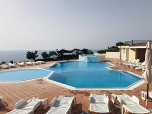 The swimming pool at or close to Apartment On Hill 2