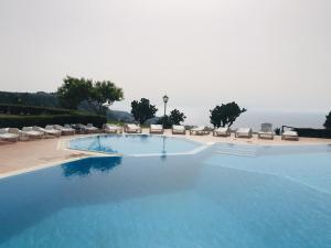 The swimming pool at or close to Apartment On Hill 2
