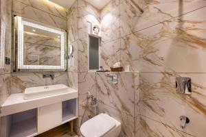 Ένα μπάνιο στο Echor Baris Resort Mussoorie