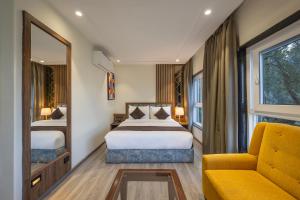 Ένα ή περισσότερα κρεβάτια σε δωμάτιο στο Echor Baris Resort Mussoorie